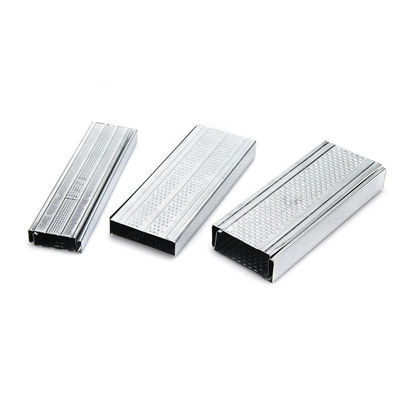 よい価格 隔壁のための100mmの幅のFurringチャネルの壁トラック ライト鋼鉄材料 オンライン