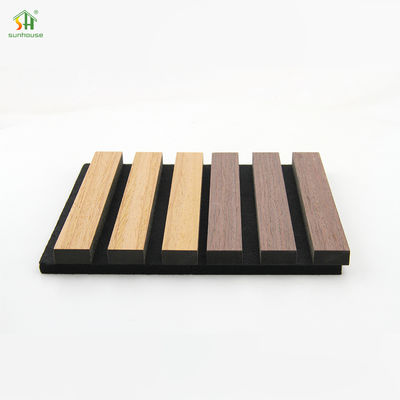よい価格 1220X2440mm Black MDF+Polyester Fiber Acoustic Slat Wall Panel with Customized Color and 550kg/m3 ~ 880kg/m3 Density オンライン